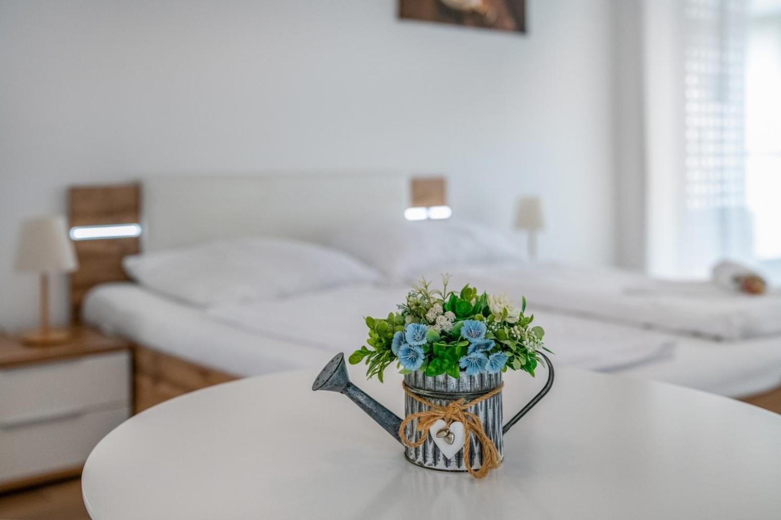 Anchor Apartman By Hellobalatonlelle Ngoại thất bức ảnh