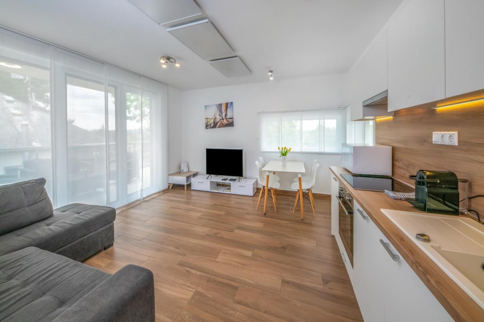 Anchor Apartman By Hellobalatonlelle Ngoại thất bức ảnh