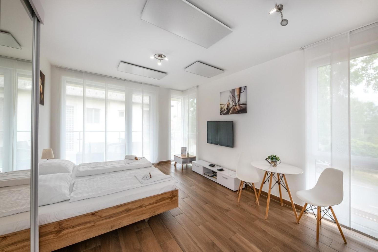 Anchor Apartman By Hellobalatonlelle Ngoại thất bức ảnh